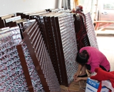 led炫彩屏招牌制作现场